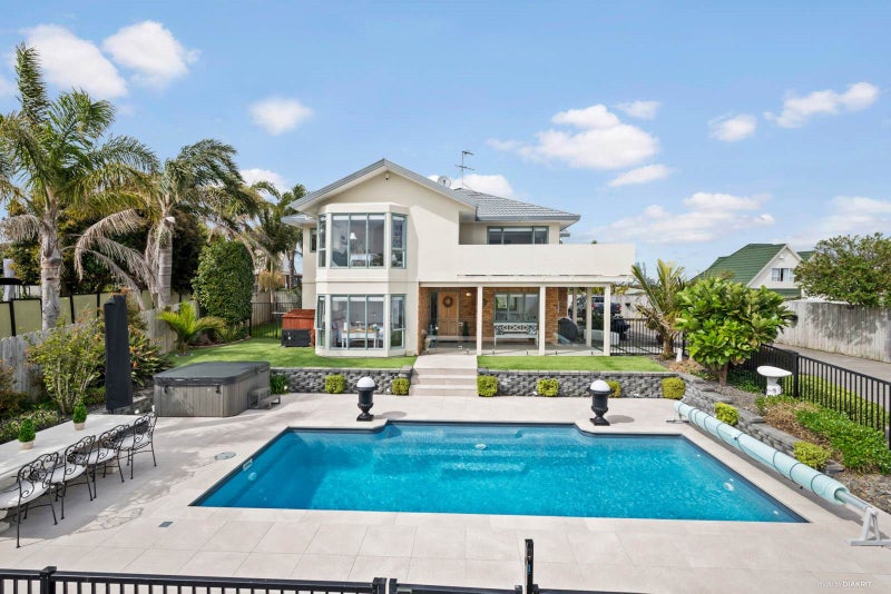 61 Alec Craig Way, Gulf Harbour, Whangaparaoa - Carousel 2