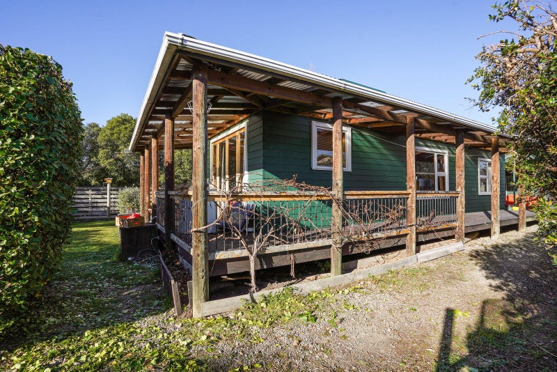 22 High Street, Waddington, Waddington - Carousel 1