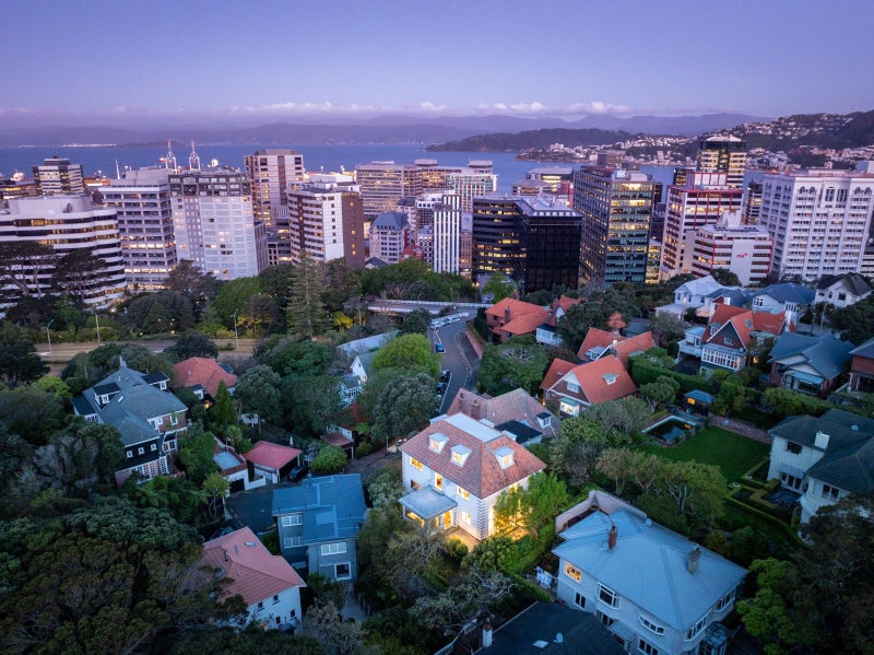 9 Easdale Street, Kelburn, Wellington - Carousel 1