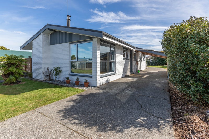 165 Bealey Street, Hokitika - Carousel 1