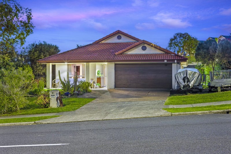 86 Pinecrest Drive, Gulf Harbour, Whangaparaoa - Carousel 1