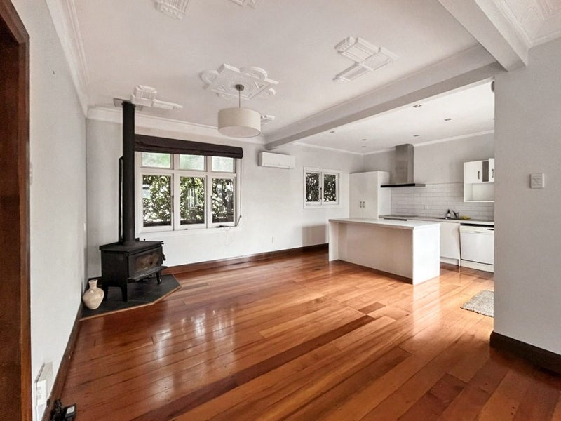 38 Guy Avenue, Takaro, Palmerston North - Carousel 2