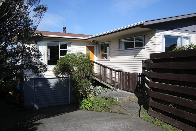 316 Maungaraki Road, Maungaraki, Lower Hutt - Carousel 2