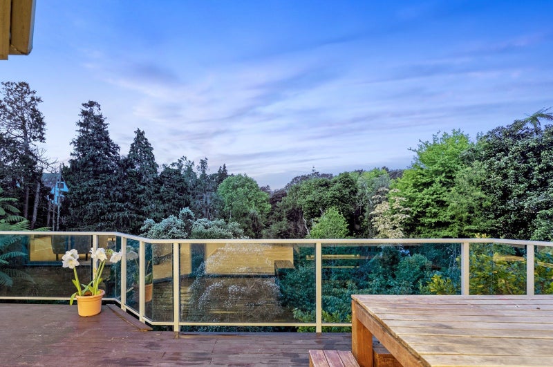 15 Shortland Street, Lower Vogeltown, New Plymouth - Carousel 2