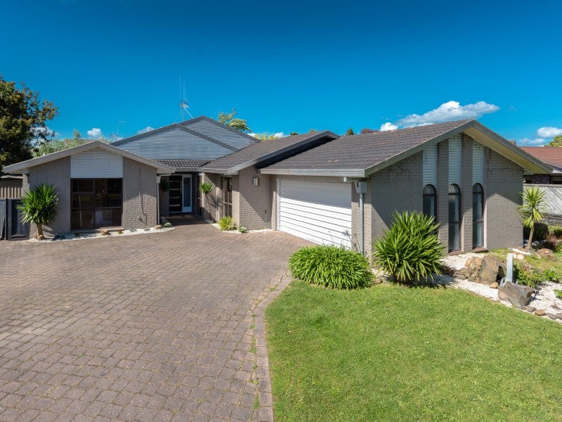47 Harrowfield Drive, Harrowfield, Hamilton - Carousel 21