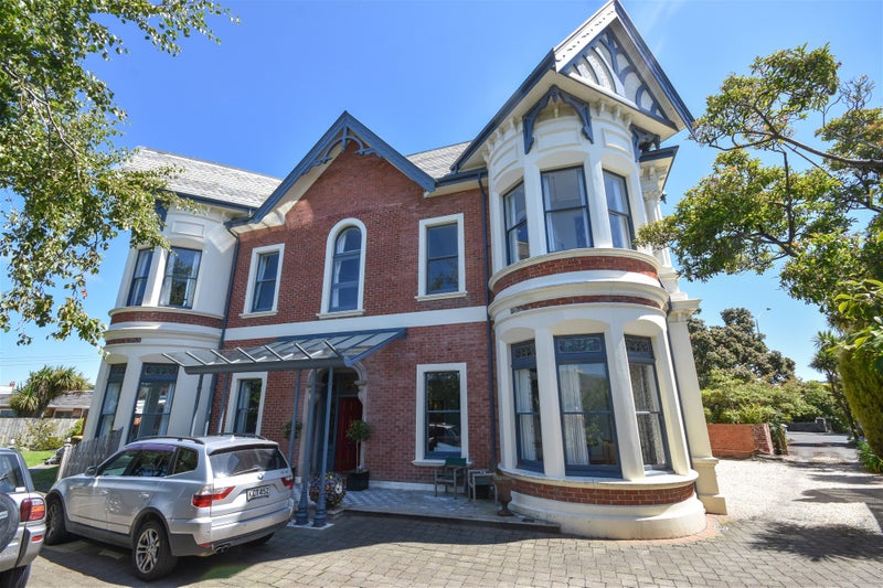 204 Highgate, Roslyn, Dunedin - Carousel 31