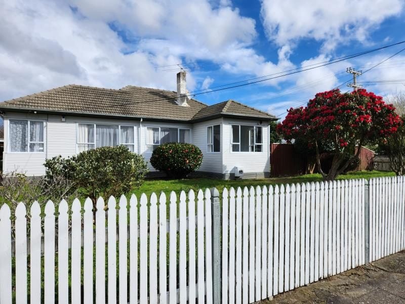 17 Burcham Street, Taita, Lower Hutt - Carousel 1