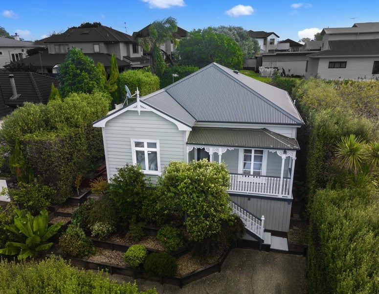 5A Mons avenue, Mount Roskill, Auckland - Carousel 2