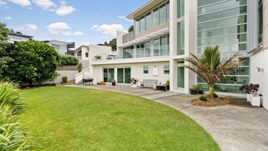 61 Burnham Street, Seatoun, Wellington - Carousel 1