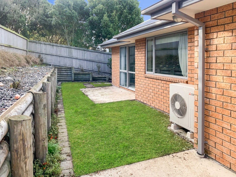 11 Havana Gardens, Shirley, Christchurch - Carousel 20
