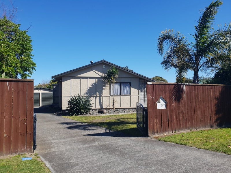 52 Topaz Drive, Papamoa Beach, Papamoa - Carousel 1