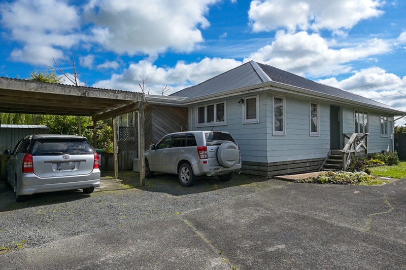36 Parakai Avenue, Parakai, Helensville - Carousel 1