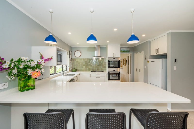 3 The Avenue, Paraparaumu Beach, Paraparaumu - Carousel 2