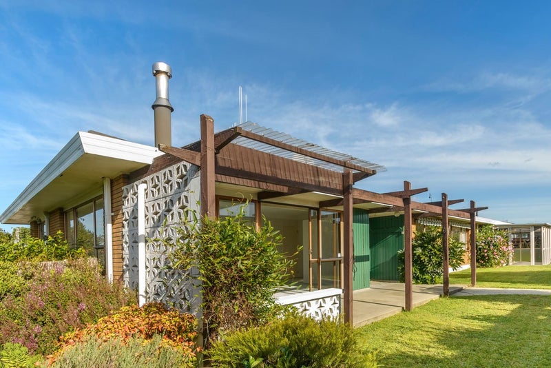 18 Keilor Road, Otumoetai, Tauranga - Carousel 1