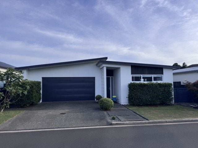 50 Saint Pauls Drive, Brookfield, Tauranga - Carousel 2