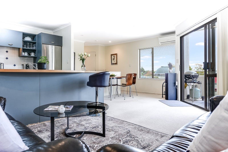 1/432 Tristram Street, Whitiora, Hamilton - Carousel 1