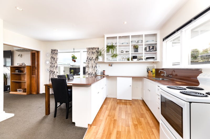 79 Bridge Street, New Brighton, Christchurch - Carousel 2