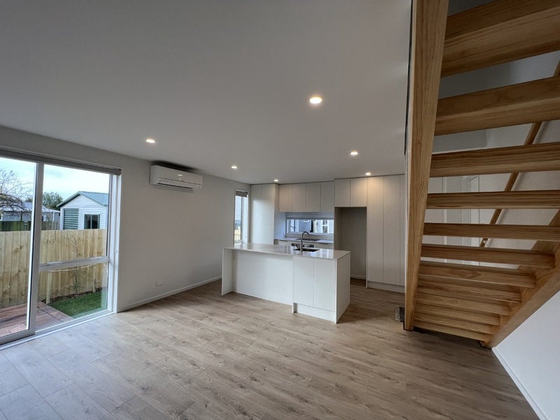 4/32 Ryan Street, Phillipstown, Christchurch - Carousel 2