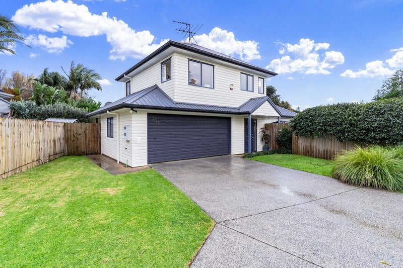 35A Coral Crescent, Panmure, Auckland - Carousel 1