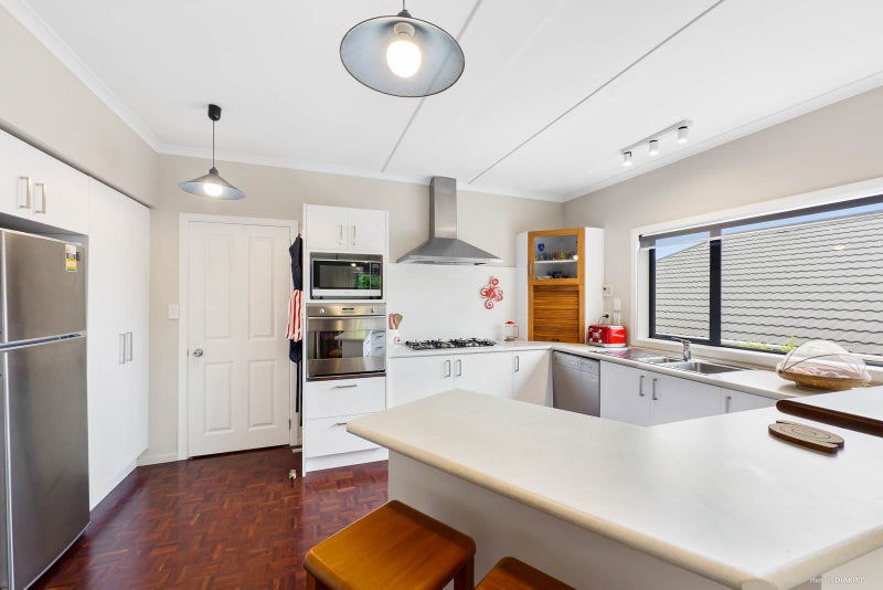 2A Braemar Road, Rothesay Bay, Auckland - Carousel 2