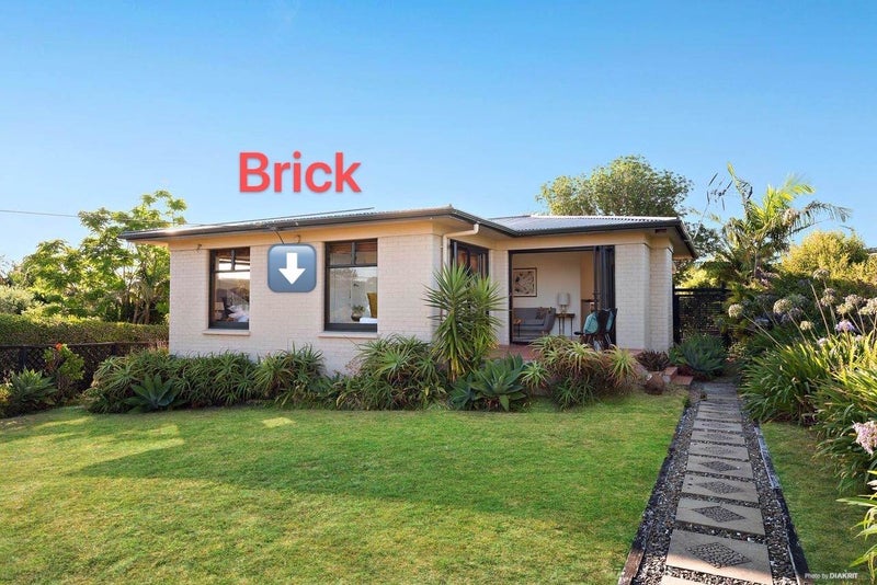 1/65 Arran Road, Browns Bay, Auckland - Carousel 2