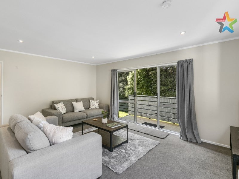 61 Mohaka Street, Wainuiomata, Lower Hutt - Carousel 2