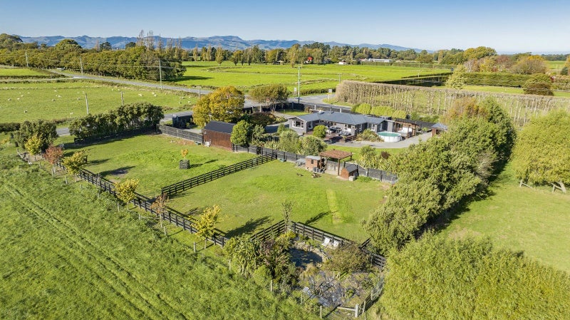329 Goulds Road, Christchurch - Carousel 1