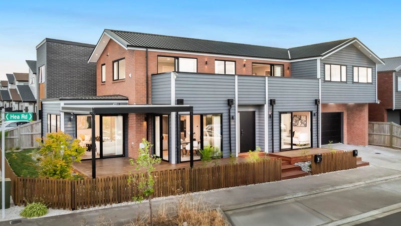 9 Hea Road, Hobsonville, Auckland - Carousel 1