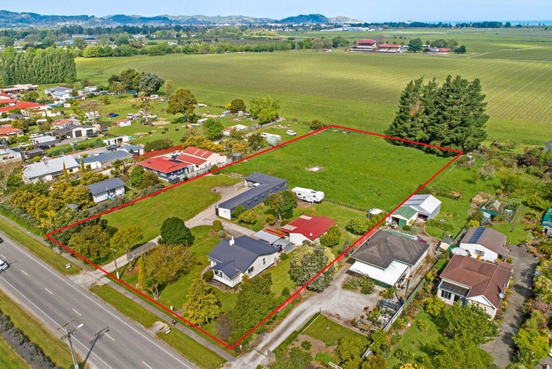 130 Main Road, Makaraka, Gisborne - Carousel 1