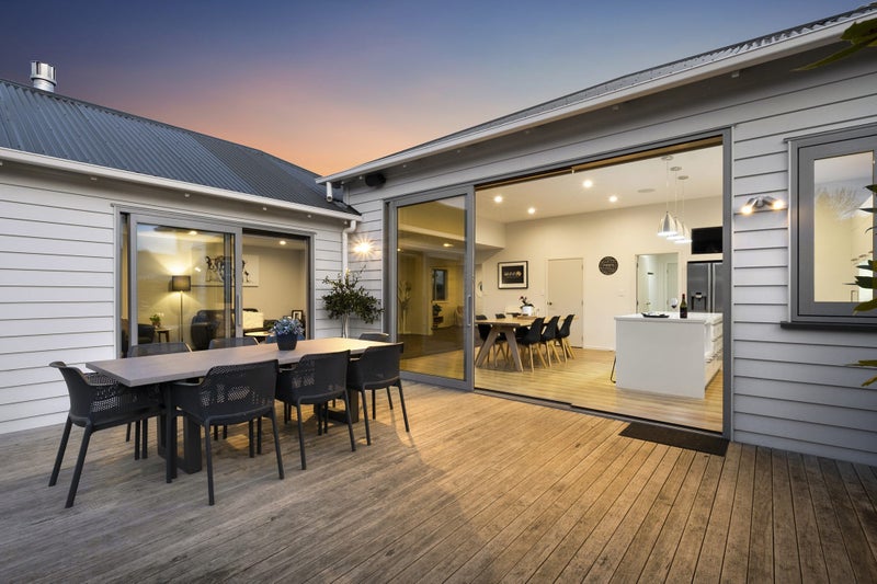 10 Rosebery Street, Belleknowes, Dunedin - Carousel 2