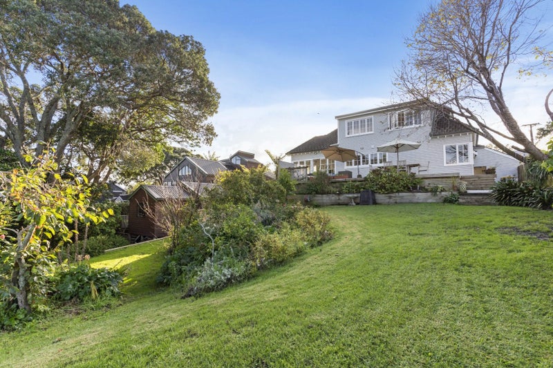 73 Norwood Road, Bayswater, Auckland - Carousel 20