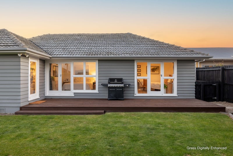 28 Beach Road, Waimairi Beach, Christchurch - Carousel 2