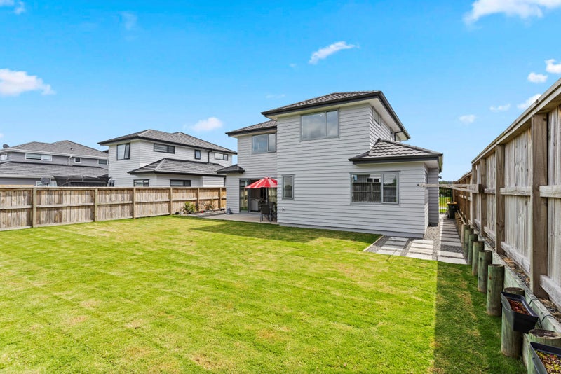 2/2 Dale Road, Whenuapai, Auckland - Carousel 2