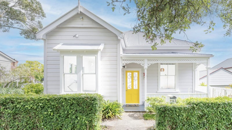 43 First Avenue, Kingsland, Auckland - Carousel 1