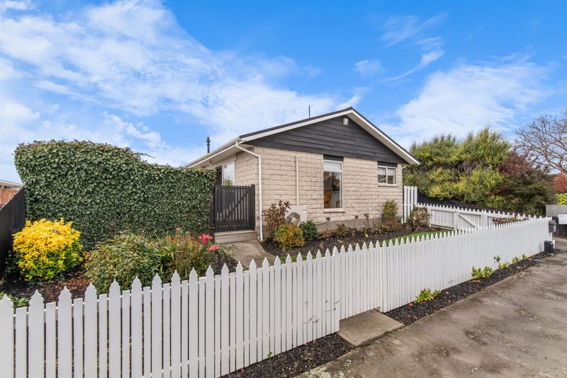1/14 Omega Place, Casebrook, Christchurch - Carousel 1