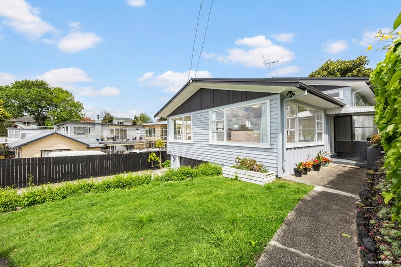 10 Waitati Place, New Windsor, Auckland - Carousel 2