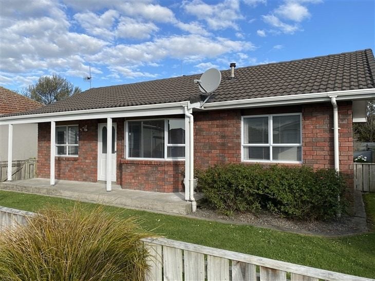 3 Gibson Court, Roslyn, Palmerston North - Carousel 2