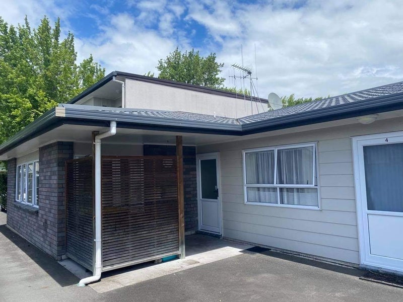 3/7 Stanley Street, Claudelands, Hamilton - Carousel 1