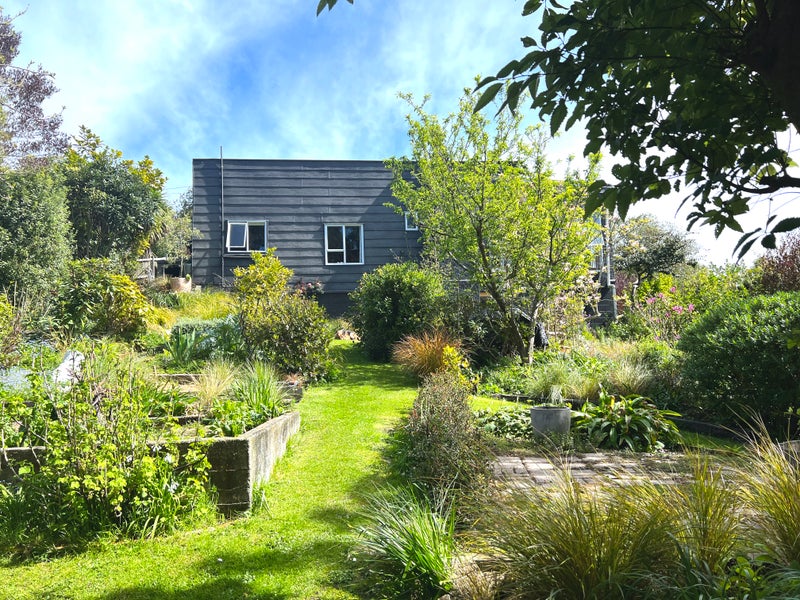 37 Frances Street, Broad Bay, Dunedin - Carousel 30