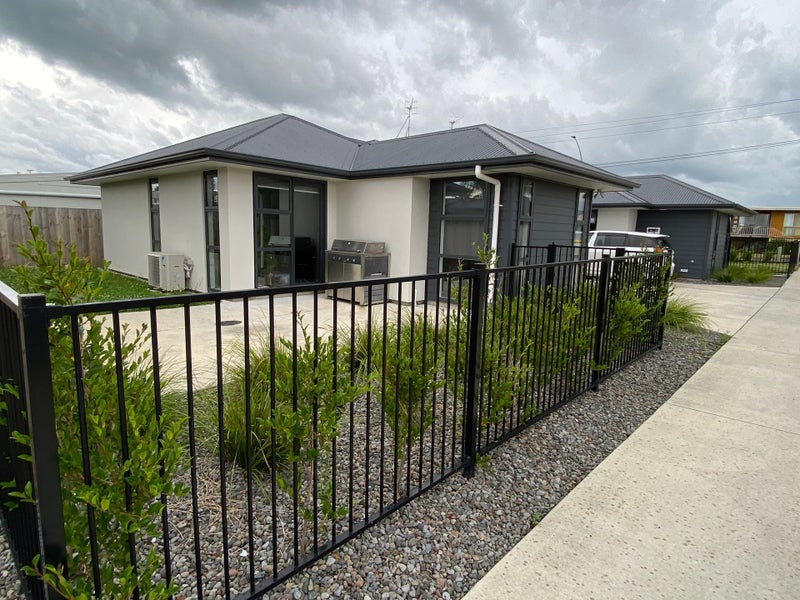 2/75 Ellicott Road, Nawton, Hamilton - Carousel 1