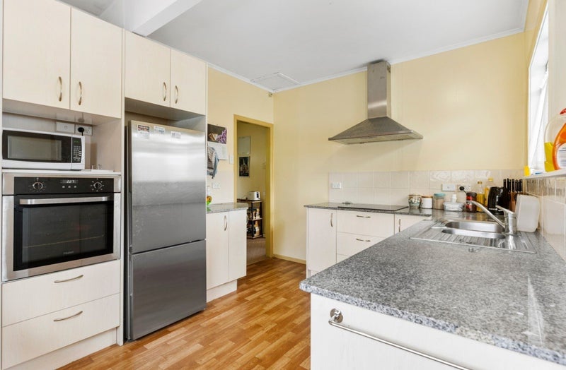 40 Wedgwood Avenue, Mangere East, Auckland - Carousel 2