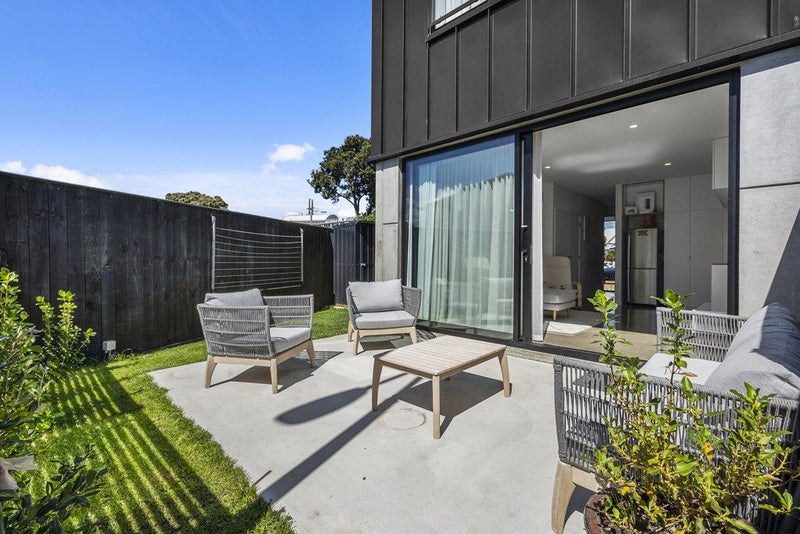 439D Jackson Street, Petone, Lower Hutt - Carousel 2