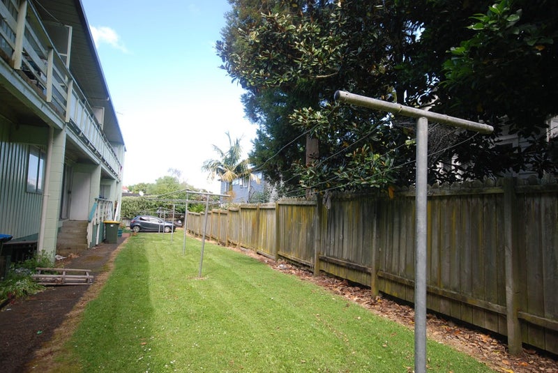 4/64 Grange Road, Mount Eden, Auckland - Carousel 13