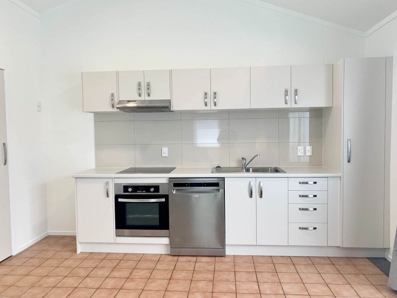 5/42 St Benedicts Street, Newton, Auckland - Carousel 1