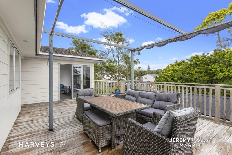 12 Pimento Place, New Lynn, Auckland - Carousel 2