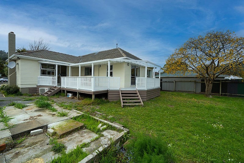 4 Wood Street, Wainuiomata, Lower Hutt - Carousel 2