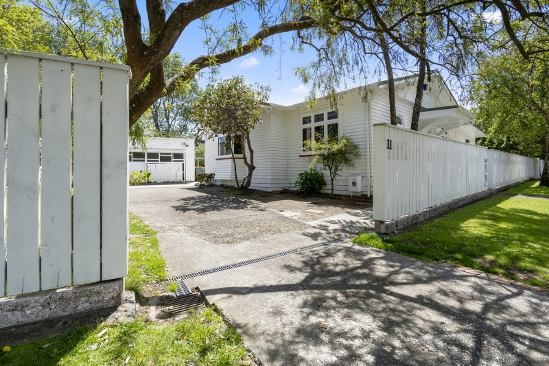 11 Woodvale Grove, Fairfield, Lower Hutt - Carousel 20