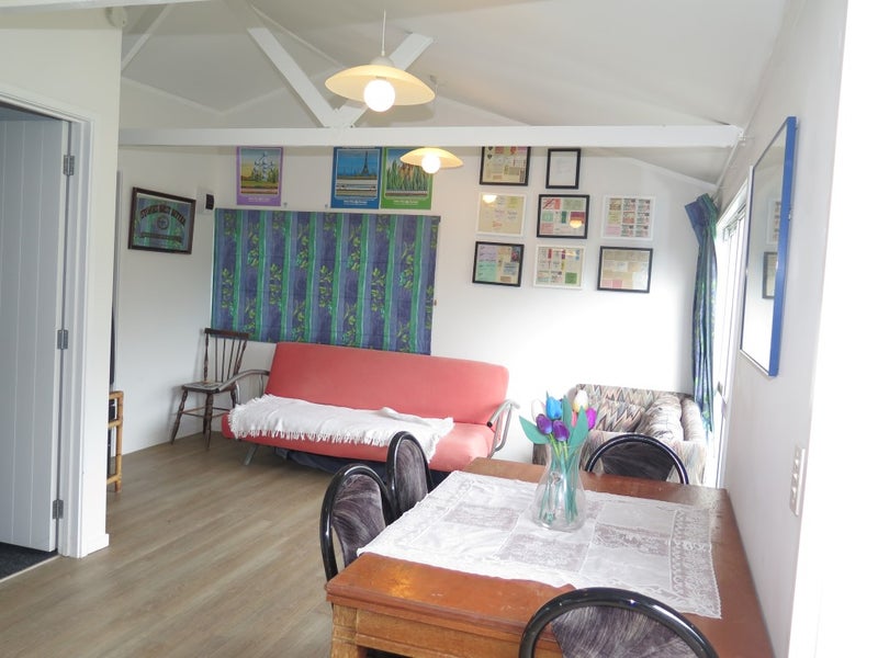 21 Main Road, Raglan, Raglan - Carousel 2