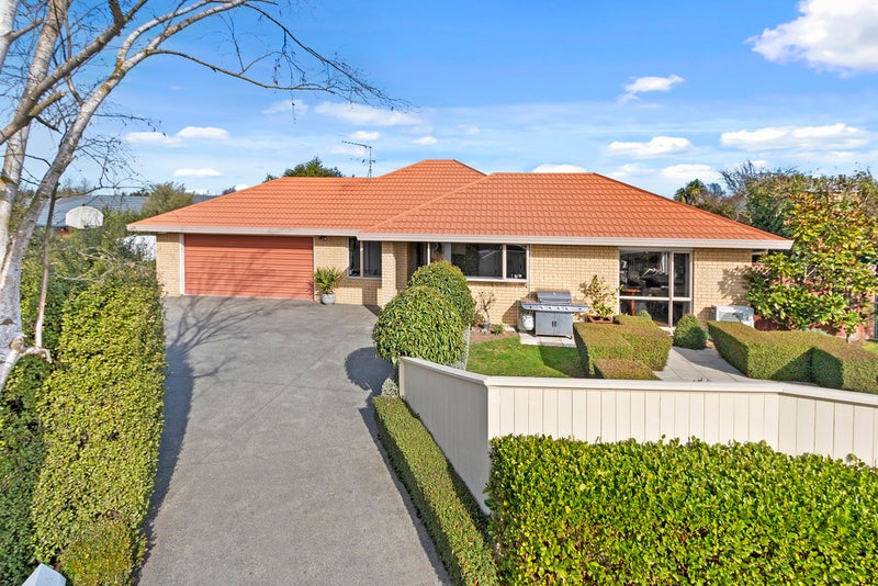 15 Bracken Street, Frasertown, Wairoa - Carousel 1