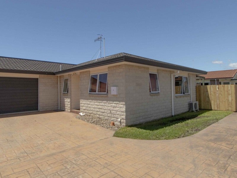 3/4A LEE Road, TARADALE, Napier - Carousel 2